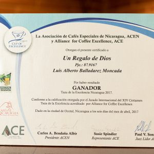Finca-un-Regalo-de-Dios-Taza-de-la-excelencia-2017_opt